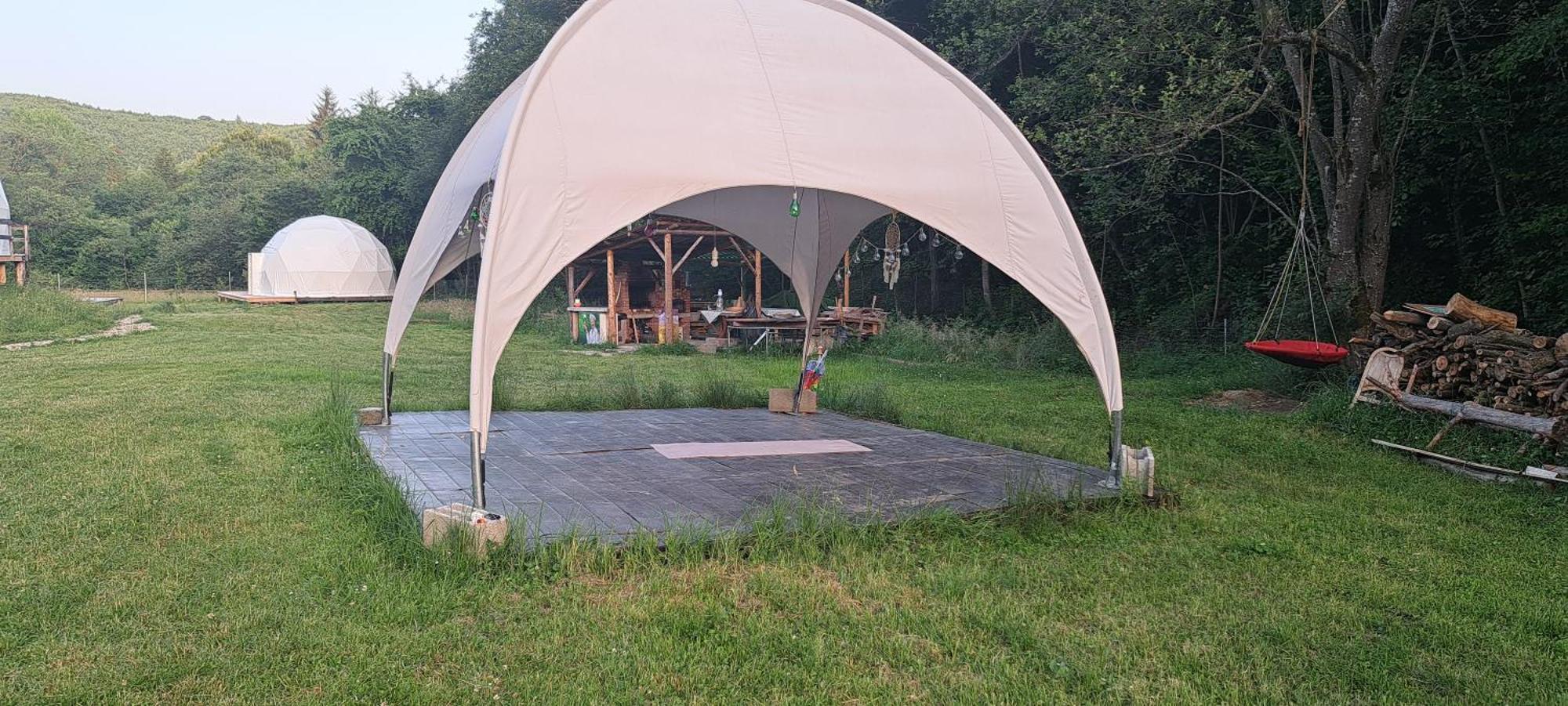 Forest Glamping Brassó Kültér fotó